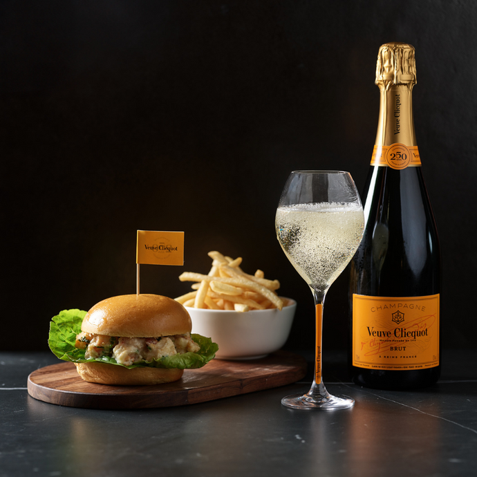 Lobster Burger x Veuve Clicquot