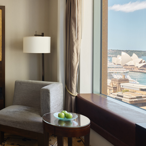 Love Sydney: Deluxe Opera House City Room